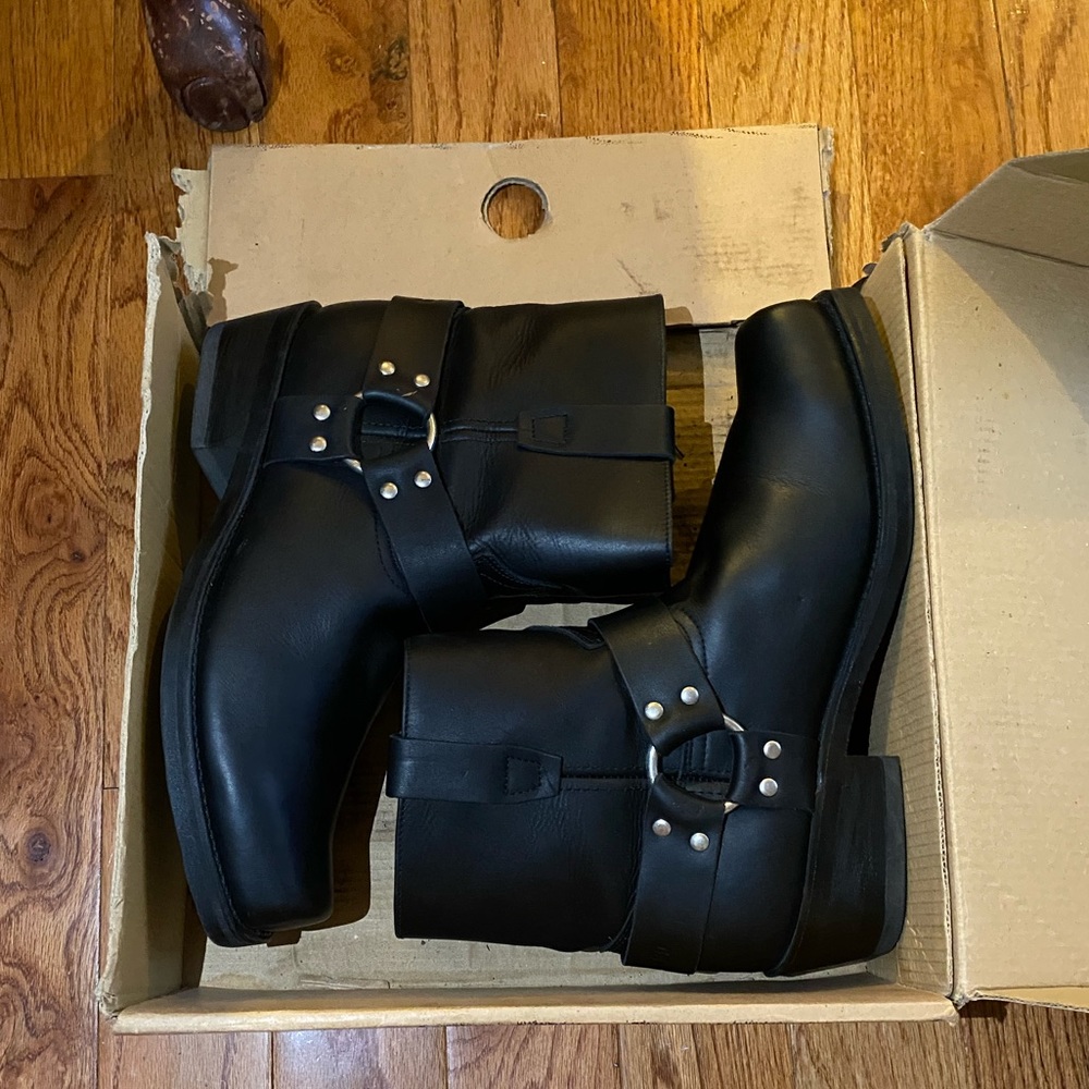 Black Riding Boots